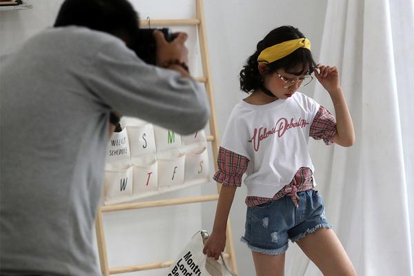 咬小头头原版观看蘑菇最新咬小头头原版观看蘑菇-(图2)